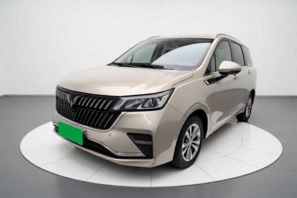 2022 Wuling Jiachen 1.5T MT Base