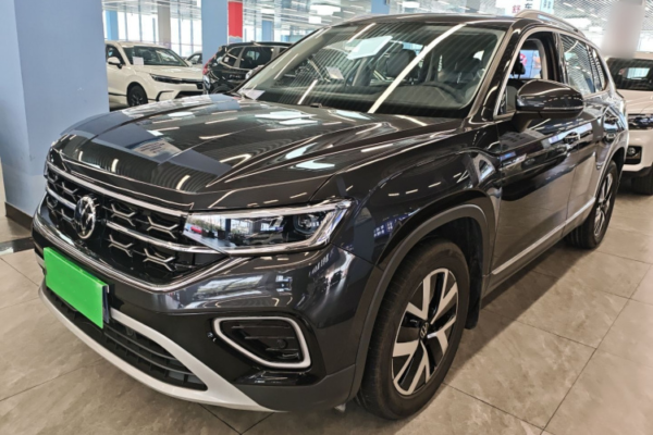 Volkswagen T-Roc 2024 Model 300TSI FWD Luxury Plus Advanced Edition