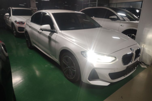 BMW Series 1 2023 120i M Sport Edition