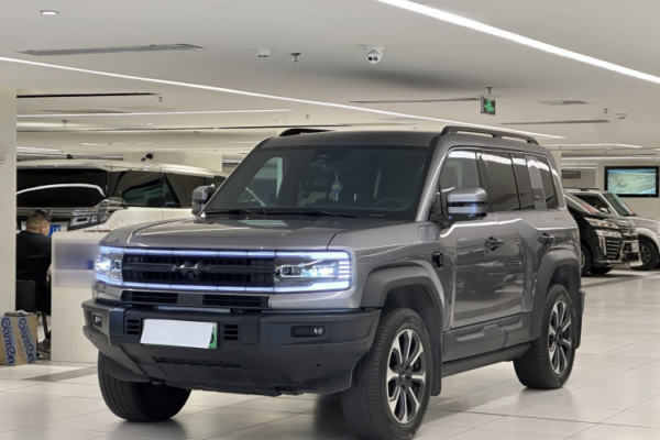 Formula Leopard 5 2023 Navigator Edition