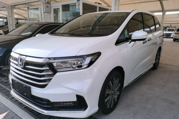 Honda Odyssey 2024 Model 2.0L Hybrid Electric Vehicle Sharp · Enjoy Edition