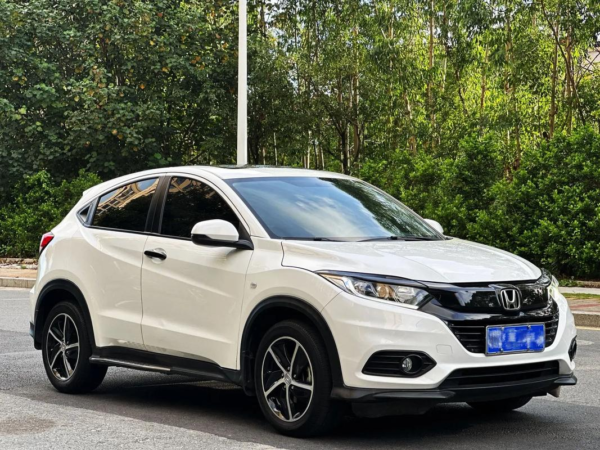 Honda Vezel 2022 Model CVT Phantom Night Pioneer Edition