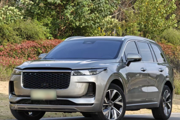 Li ONE 2021 Extended Range 6-Seat Edition