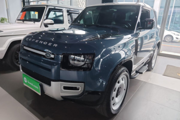 Land Rover Defender 2024 Model 90 3.0TP400 HSE