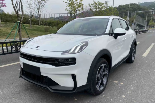 Lynk & Co 06 EM-P 2023 1.5T Remix PHEV Pro